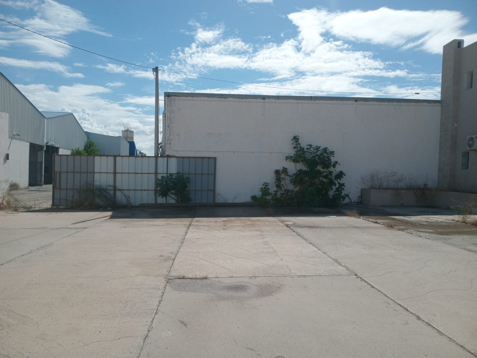 Location Usine Sijoumi