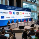 Interdiction des réseaux sociaux aux moins de 15 ans en France une première historique qui bouscule l'Europe