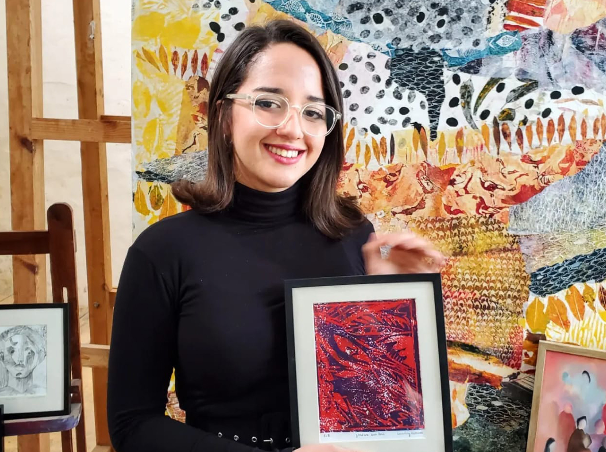 Rawenne Laadouz : "La Gravure, c'est à Chaque Fois une Surprise" — Rencontre avec une Artiste Tunisienne qui Réinvente l'Eau-Forte